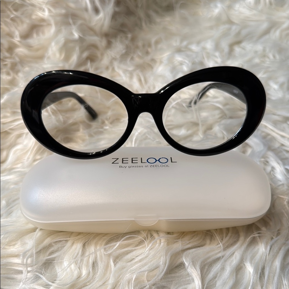 Black Oval Sunglasses